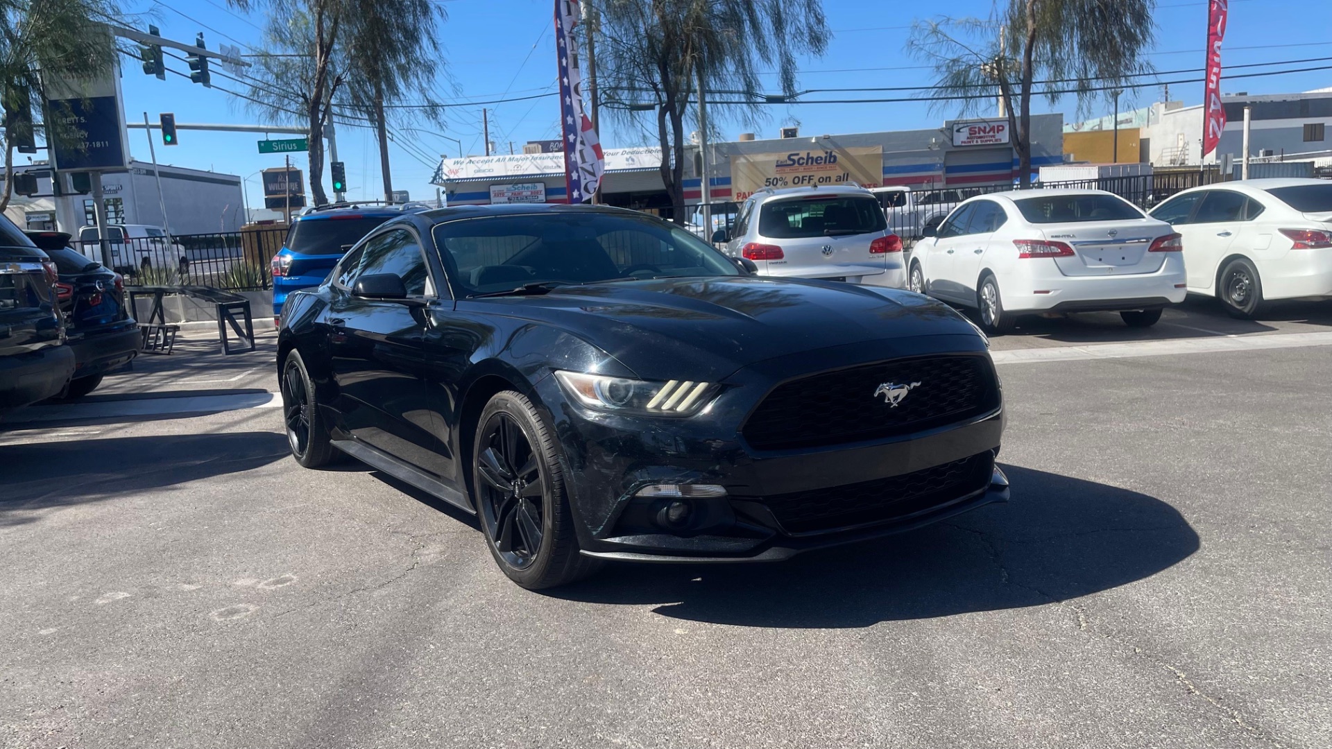 2015 Ford Mustang EcoBoost thumbnail 4