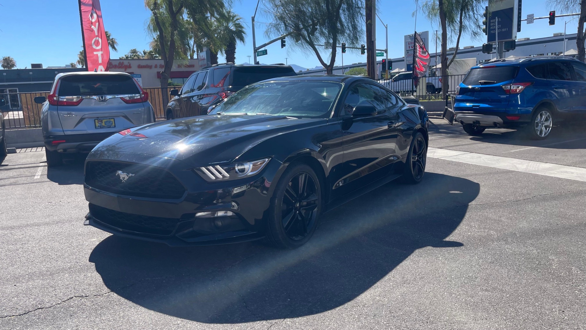 2015 Ford Mustang EcoBoost thumbnail 7