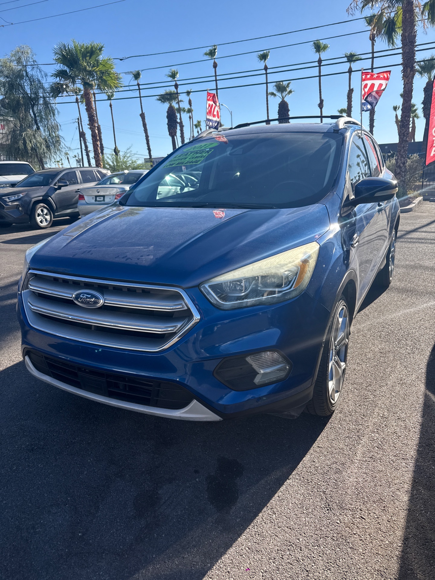 2017 Ford Escape Titanium thumbnail 4